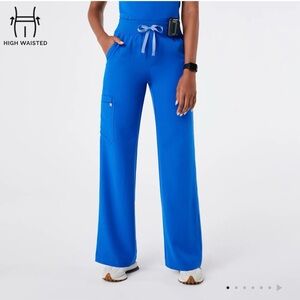 Figs Women's royal blue Isabel Wide Leg scrub pants small pettie